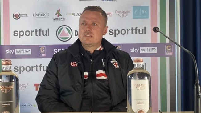 VIDEO – Dolomiti Bellunesi-Pro Vercelli 1-2, Santoni: “Nel 1° tempo abbiamo sofferto gli impegni ravvicinati”