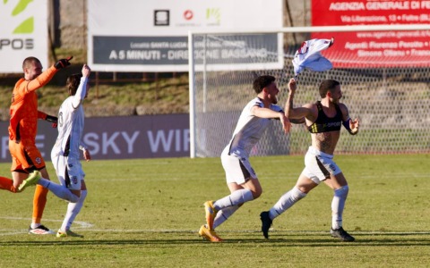 Pro Vercelli, rimonta da playoff: a Feltre decide la solita sassata di Iotti