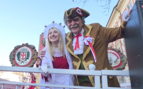 Carnevale Vercelli: momenti video della prima sfilata