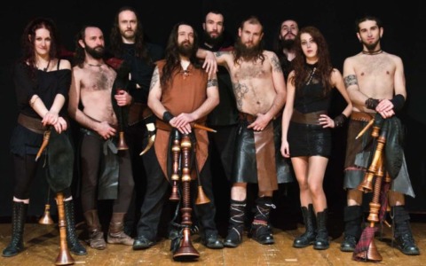 Dal Metal ai balli medievali: tre giorni di spettacoli gratuiti a Vercellae Hospitales