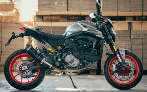 Scarichi moto omologati: cosa dice davvero il Codice della Strada sulle modifiche allo scarico