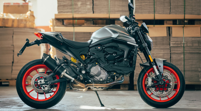 Scarichi moto omologati: cosa dice davvero il Codice della Strada sulle modifiche allo scarico