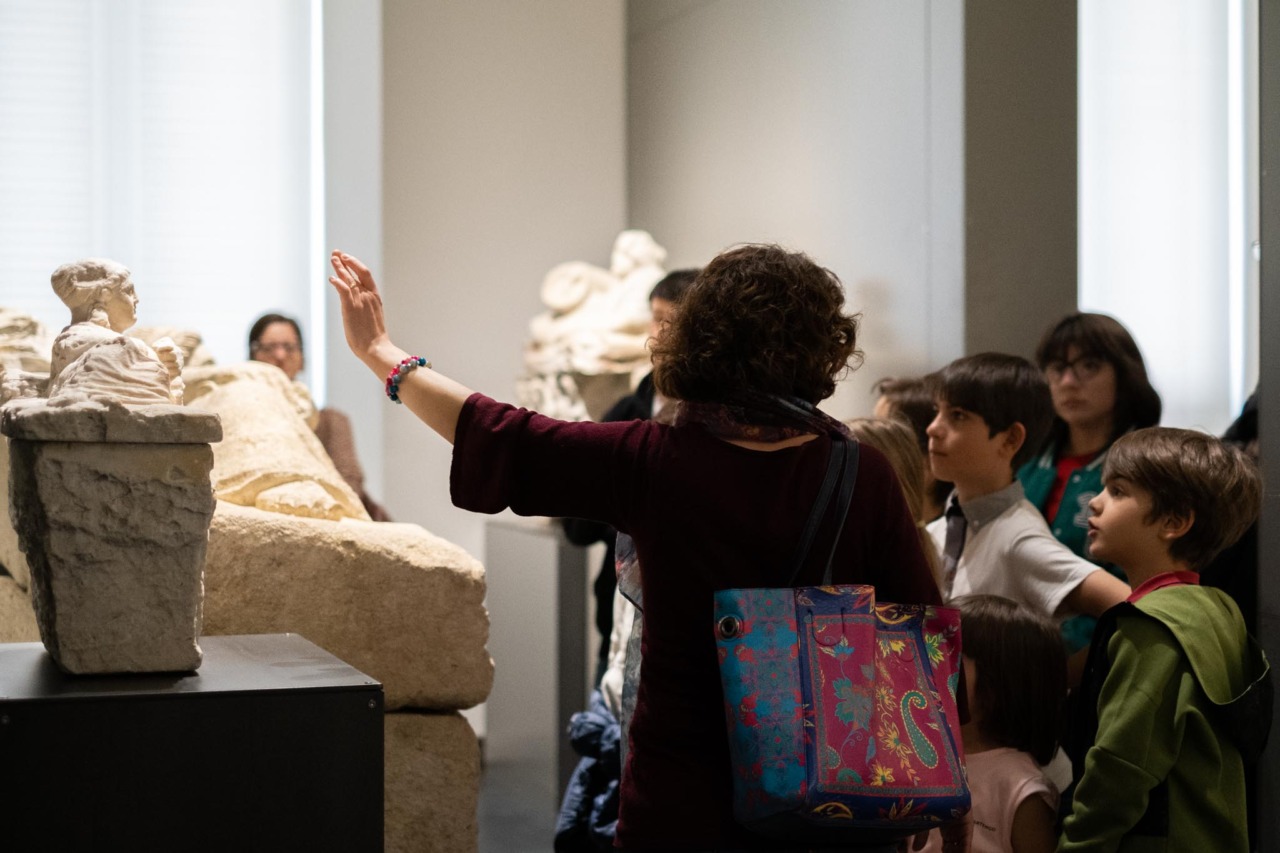 “Disegniamo l’arte”, sabato 18 e domenica 19 aprile Abbonamento Musei invita bambine, bambini e le loro famiglie alla scoperta dei musei