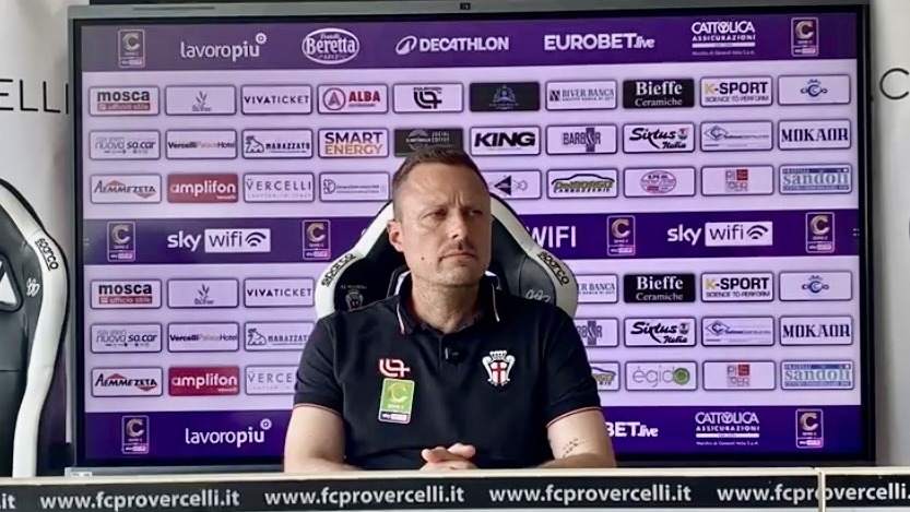 Pro Vercelli, Santoni insiste: “Bene tutti i nostri giovani di proprietà, basi solide per l’anno che verrà”