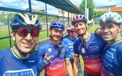 Strepitoso Velo Club tra gare in linea, gran fondo e randonnée