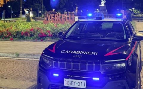 Inseguimento in pieno centro a Vercelli: arrestato dai Carabinieri
