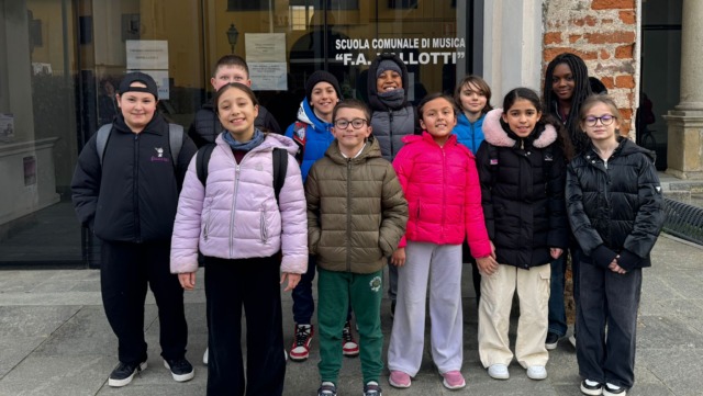 Scuola Vallotti e comprensivo Rosa Stampa: un interessante percorso di avvicinamento musicale