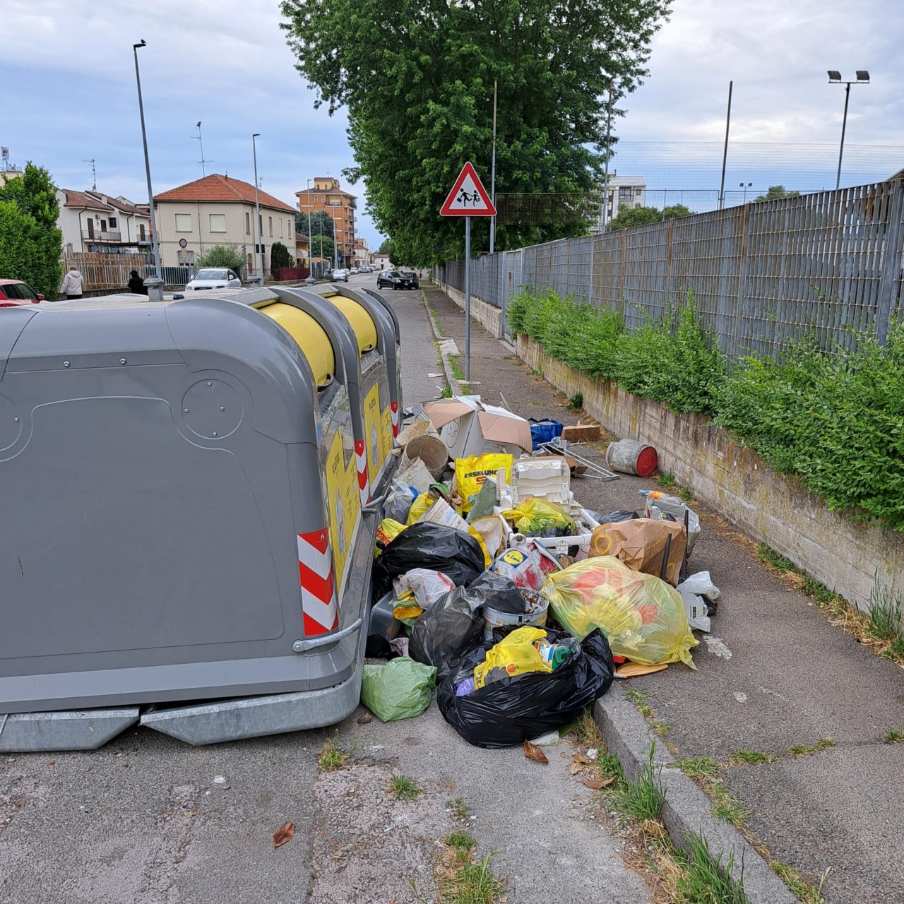 Porta Torino ancora vittima dell’idiozia: guardate cos’hanno fatto…