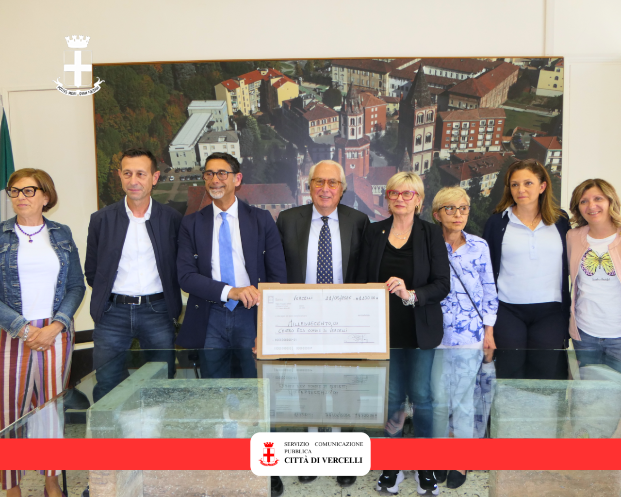 Camminata in Rosa: raccolti e consegnati 1200 euro al Centro Antiviolenza di Vercelli