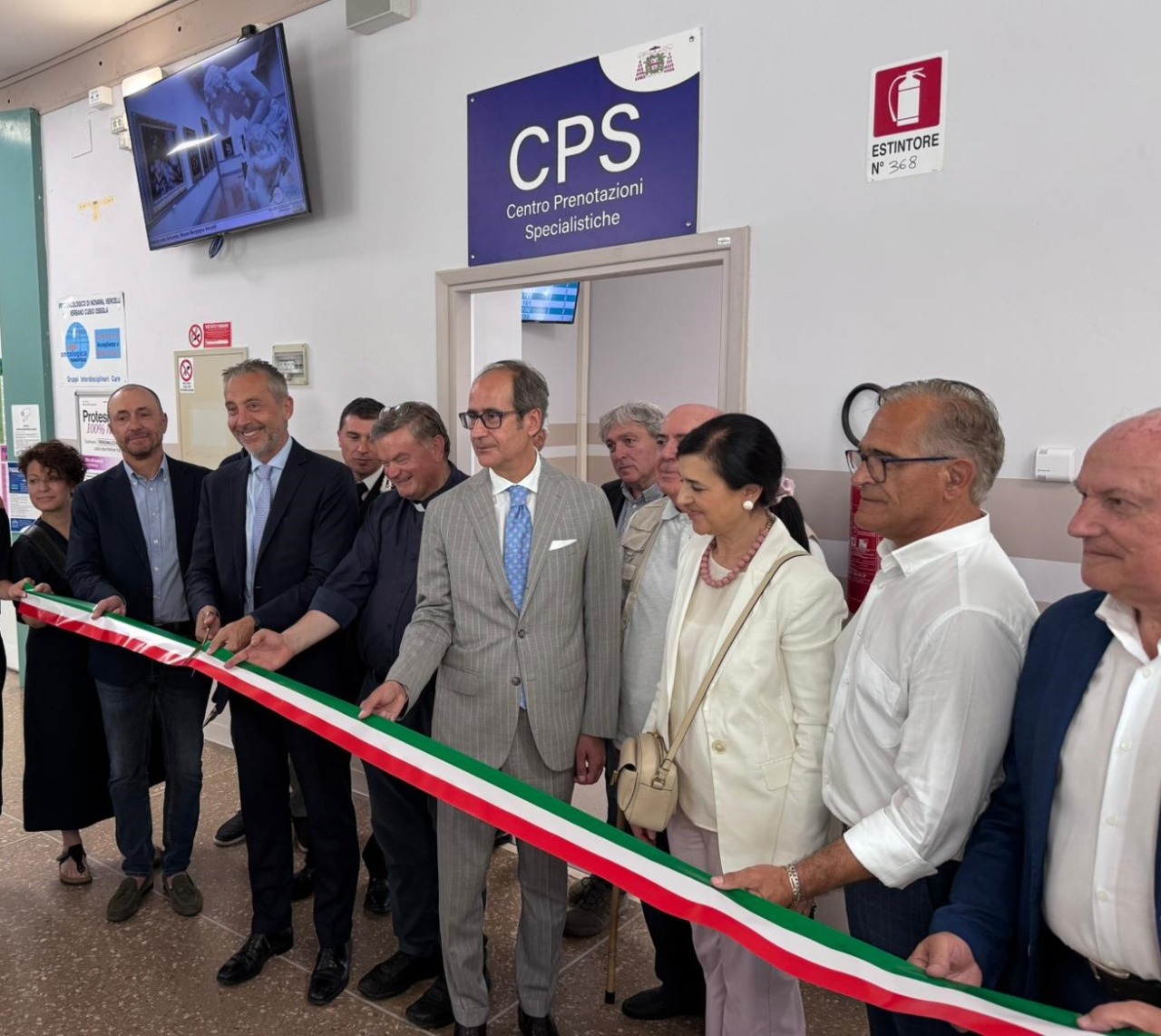 Una nuova sala d’attesa per il “CUP interno” dell’ospedale Sant’Andrea di Vercelli