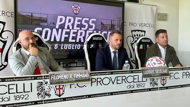 Pro Vercelli, si apre la stagione  2026-27. Deléchat: “Anno 1, con Bonera  vogliamo i playoff”
