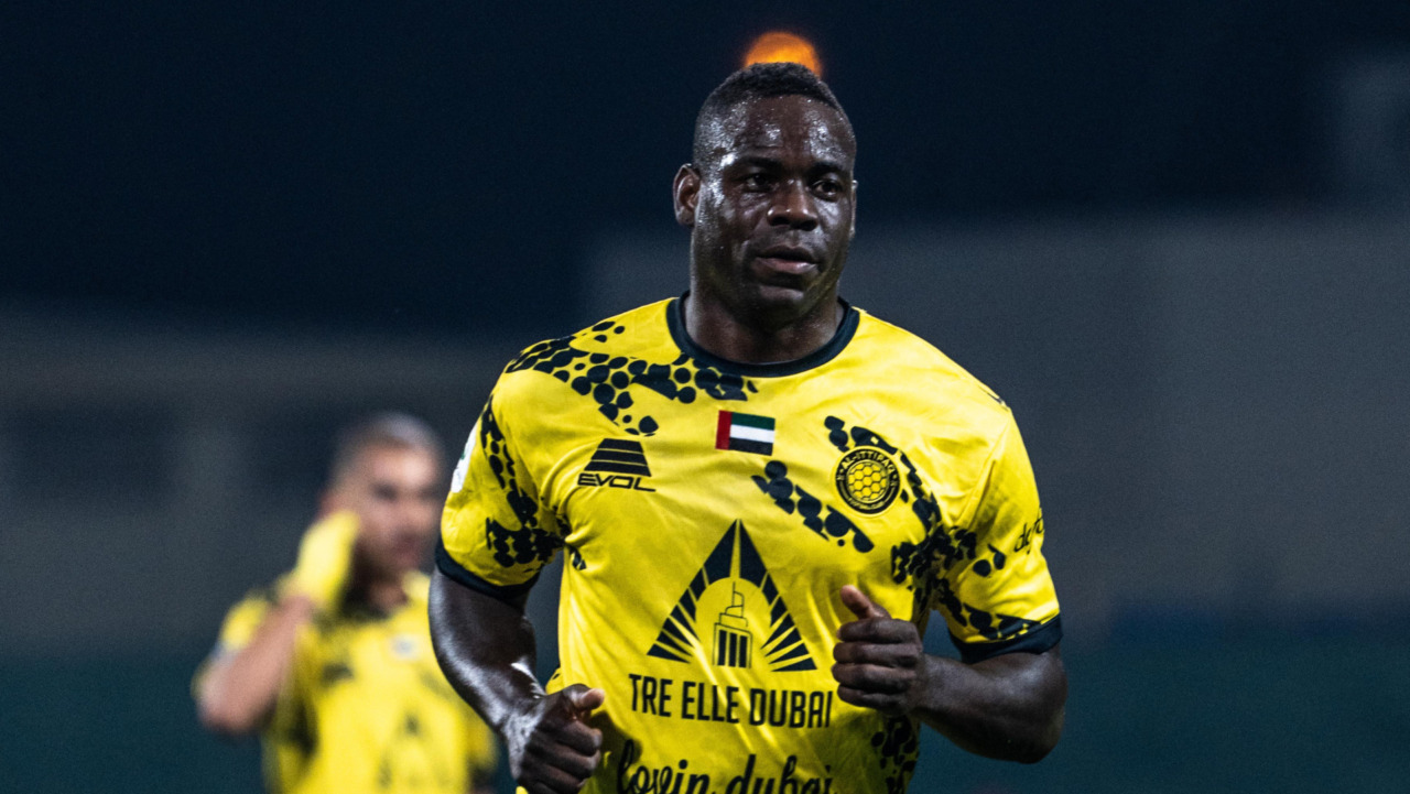 Domani (mercoledì 22 luglio) a Bruzolo la Pro Vercelli sfida l’Al-Ittifaq di Mario Balotelli: ingresso libero