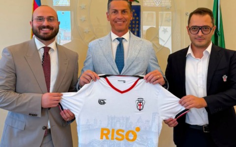 Risò come sponsor della Pro Vercelli nelle prime giornate di campionato