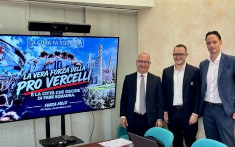 Pro Vercelli e Ascom: siglato ufficialmente “Forza Mille”, il progetto in cui la città fa squadra