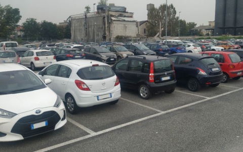 Mille posti auto gratuiti per “Risò”