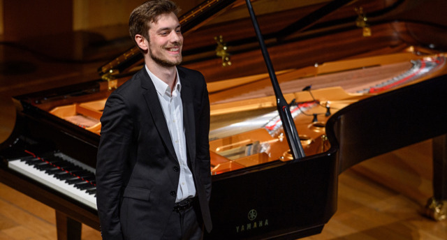 Dominic Chamot inaugura il 76º Concorso Viotti di Pianoforte al Museo Borgogna