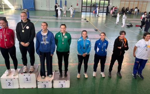 Pro Vercelli Scherma: Riccardo Rossi e Greta Giacomone in evidenza a Gallarate